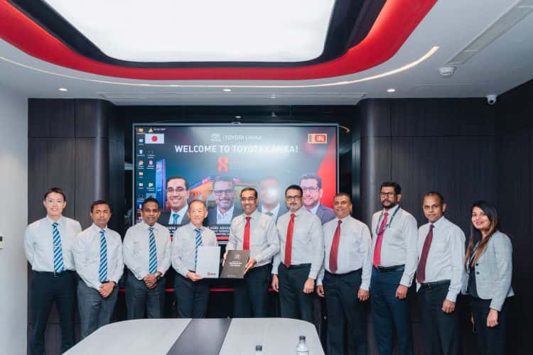 Seylan Bank partners with Toyota Lanka to offer enhanced leasing solutions