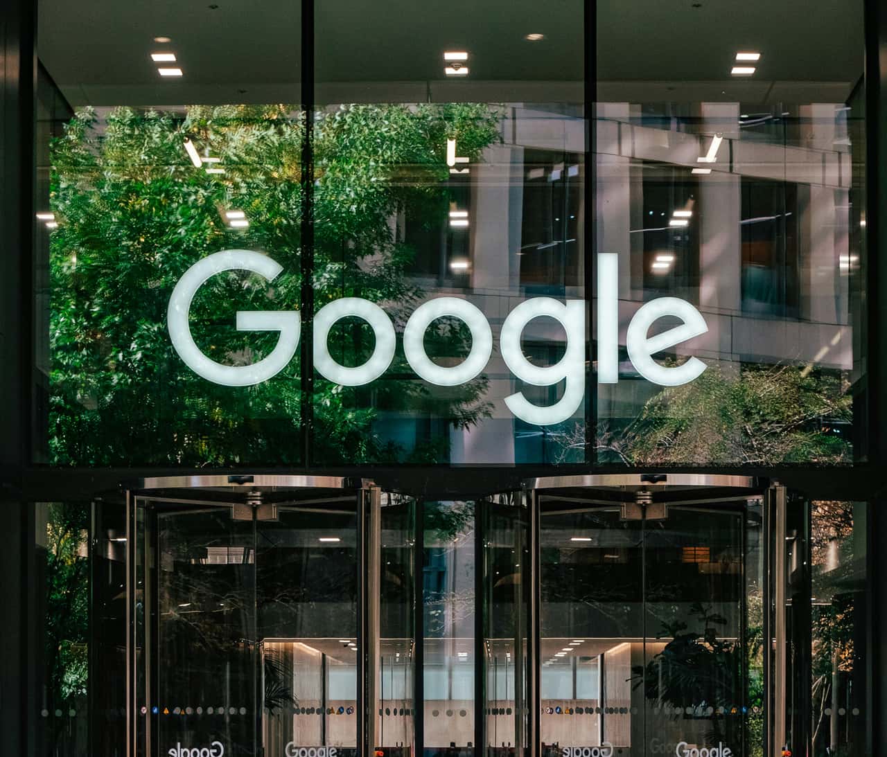 ShinyHunters hackers expanded attacks on Oracle's PeopleSoft, Google says